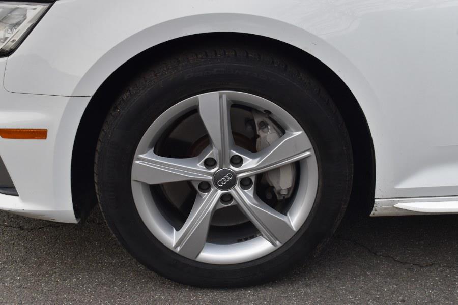 2019 Audi A4 Premium 45 TFSI quattro photo
