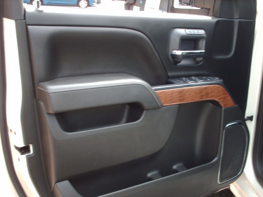 2015 Chevrolet Silverado 1500 4WD Crew Cab 143.5