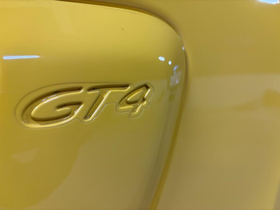 2016 Porsche Cayman 2dr Cpe GT4 photo
