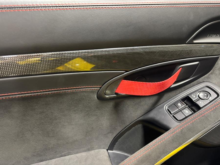 2016 Porsche Cayman 2dr Cpe GT4 photo