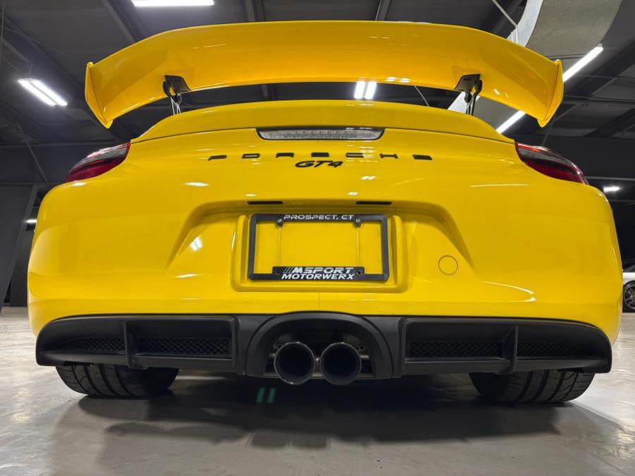 2016 Porsche Cayman 2dr Cpe GT4 photo