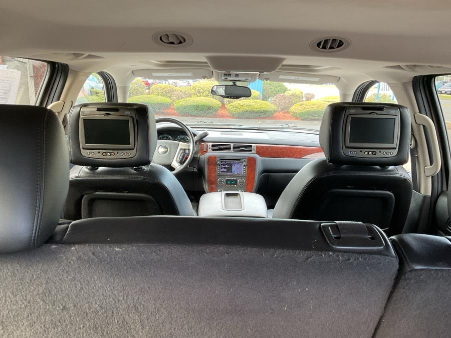 2011 Chevrolet Tahoe LTZ photo