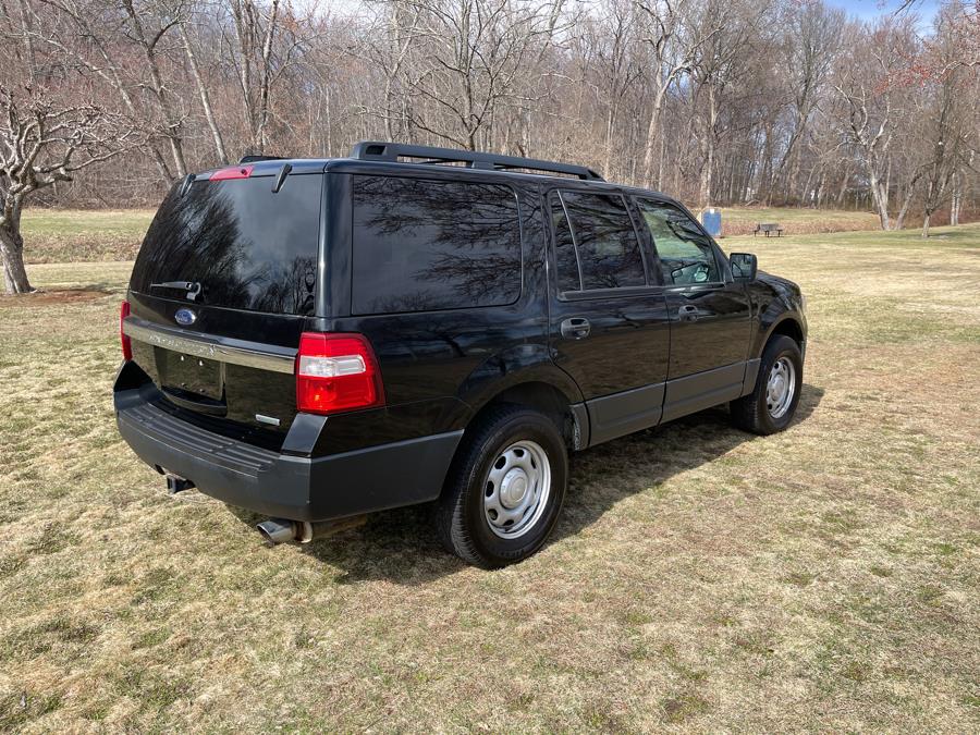 2016 Ford Expedition 4WD 4dr XL photo