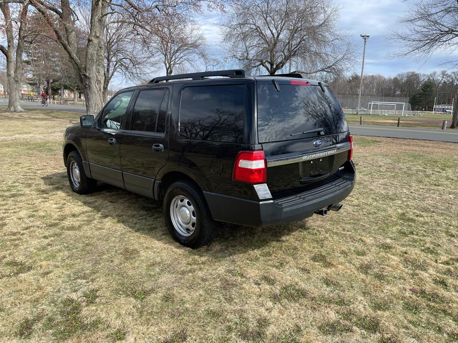 2016 Ford Expedition 4WD 4dr XL photo