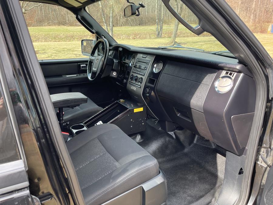 2016 Ford Expedition 4WD 4dr XL photo