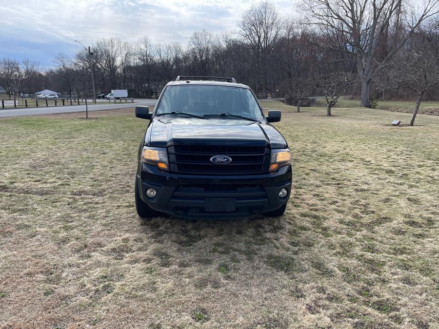 2016 Ford Expedition 4WD 4dr XL photo