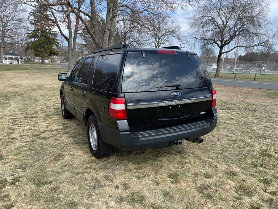 2016 Ford Expedition 4WD 4dr XL photo