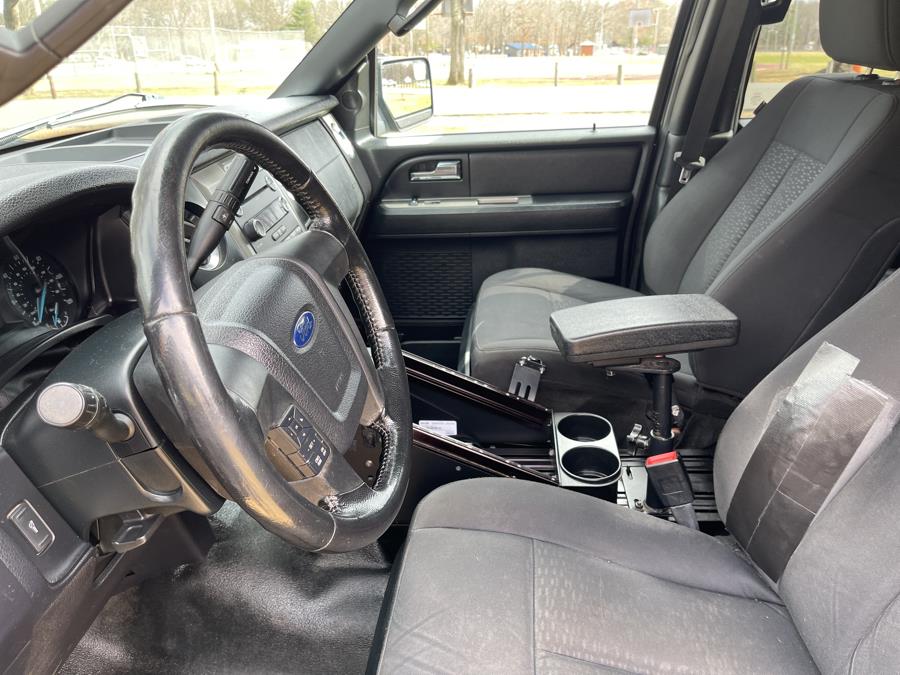 2016 Ford Expedition 4WD 4dr XL photo