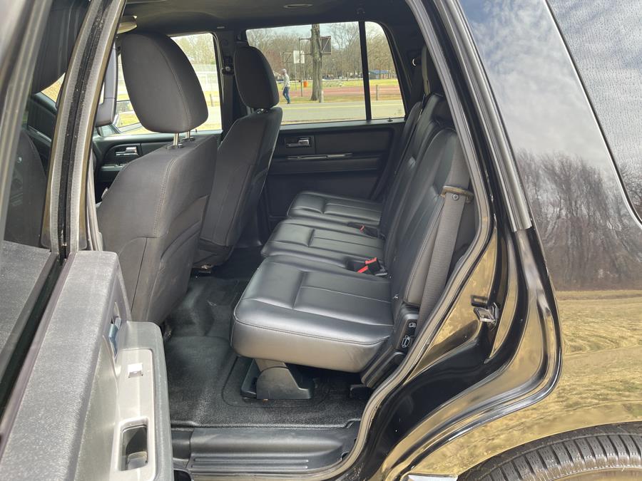 2016 Ford Expedition 4WD 4dr XL photo