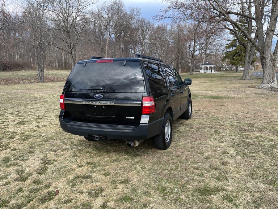 2016 Ford Expedition 4WD 4dr XL photo