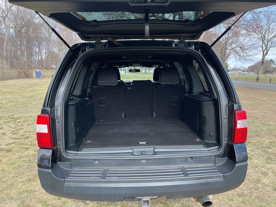 2016 Ford Expedition 4WD 4dr XL photo