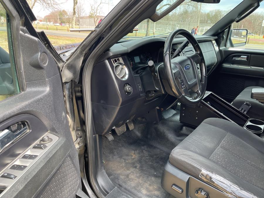 2016 Ford Expedition 4WD 4dr XL photo