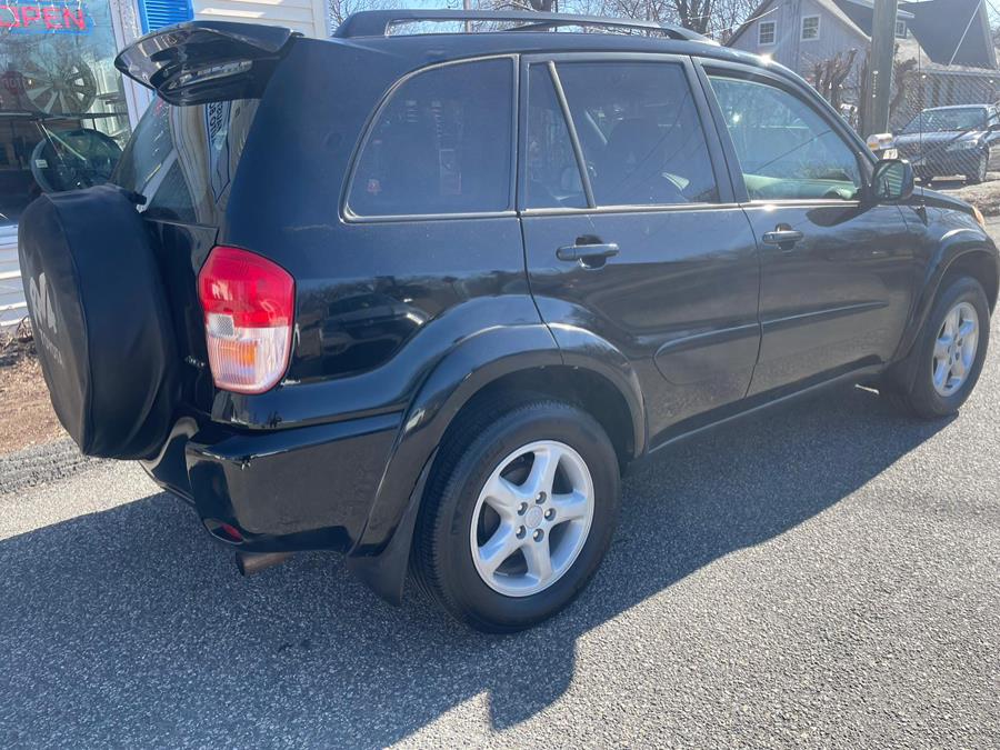 2003 Toyota RAV4 photo