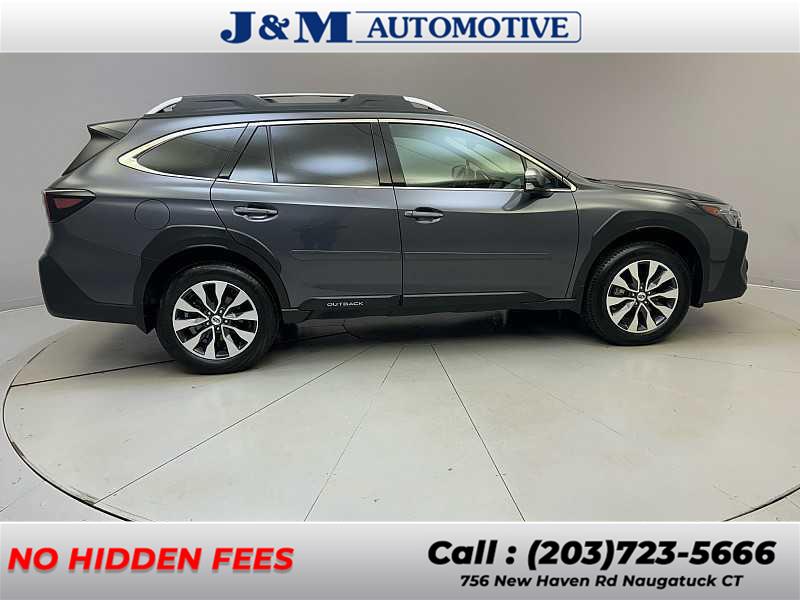 2023 Subaru Outback Touring XT photo
