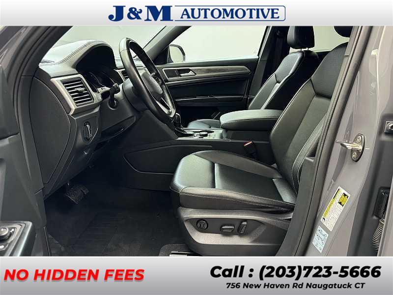 2020 Volkswagen Atlas Cross Sport 3.6L V6 SE w/Technology photo