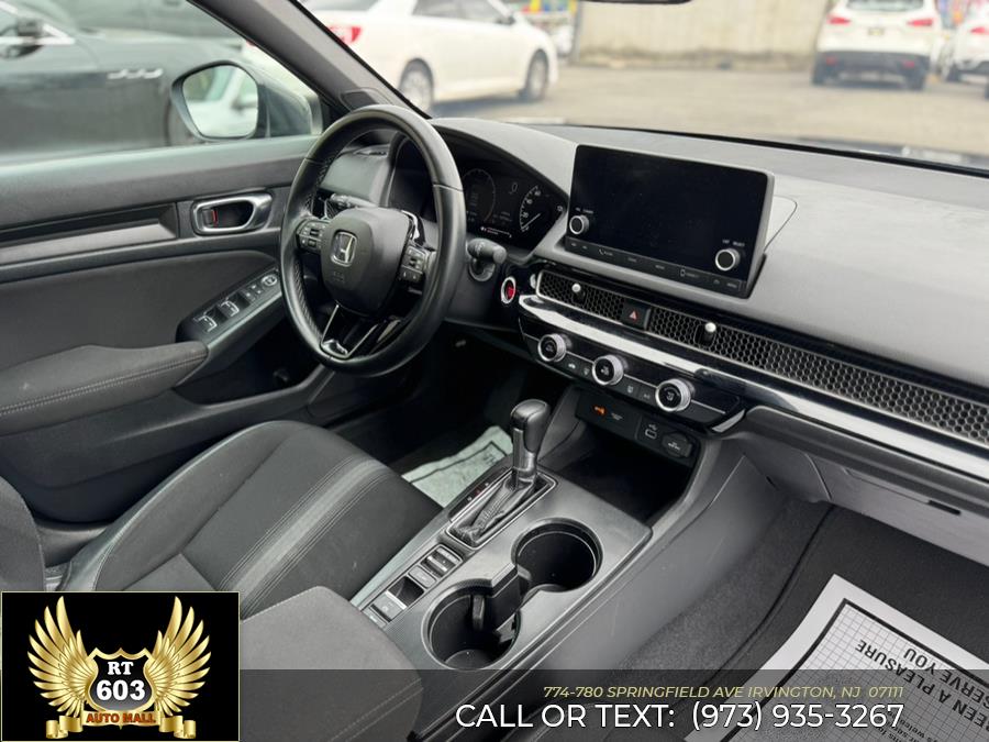 2022 Honda CIVIC SEDAN Sport CVT photo