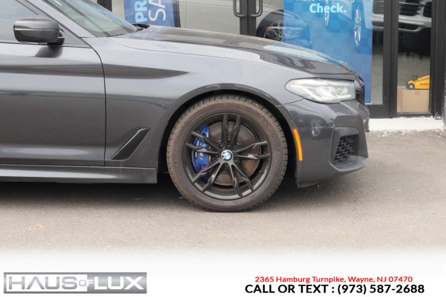 2022 BMW 5-Series 540i xDrive Sedan photo