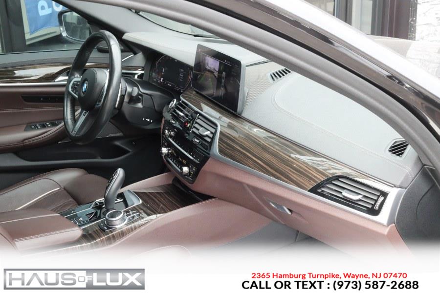2022 BMW 5-Series 540i xDrive Sedan photo
