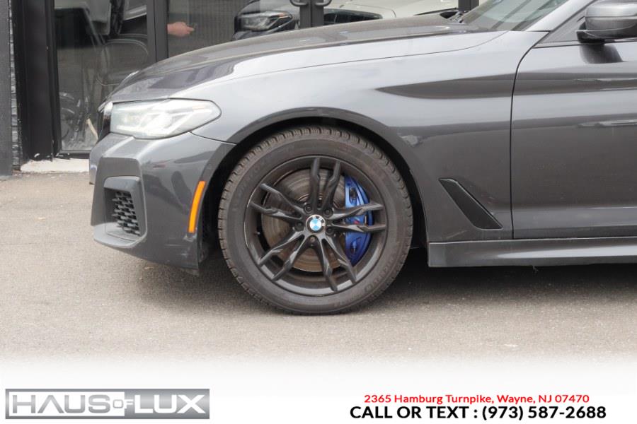 2022 BMW 5-Series 540i xDrive Sedan photo