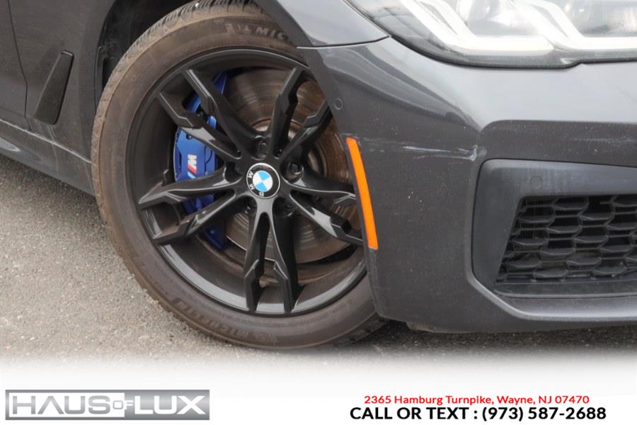2022 BMW 5-Series 540i xDrive Sedan photo