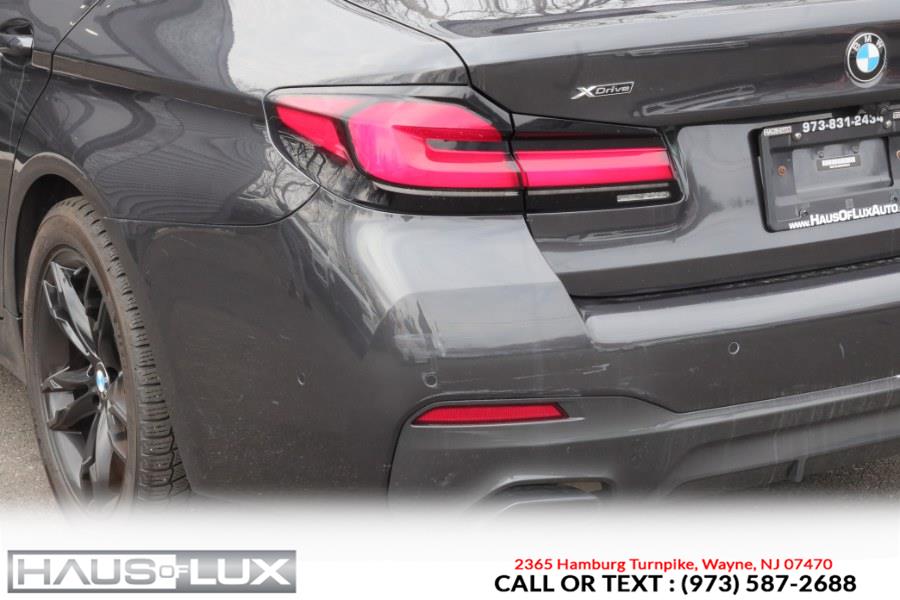 2022 BMW 5-Series 540i xDrive Sedan photo