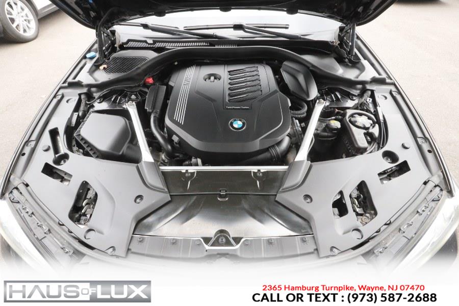 2022 BMW 5-Series 540i xDrive Sedan photo