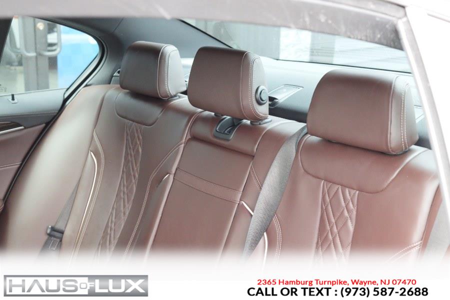 2022 BMW 5-Series 540i xDrive Sedan photo