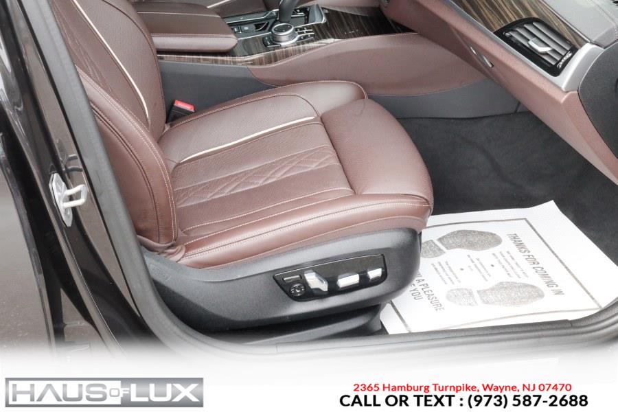 2022 BMW 5-Series 540i xDrive Sedan photo
