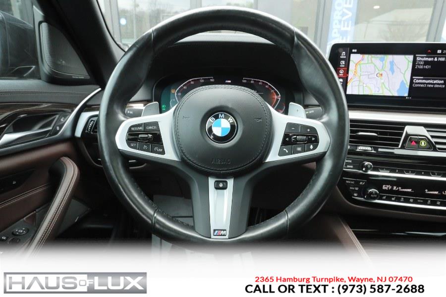 2022 BMW 5-Series 540i xDrive Sedan photo