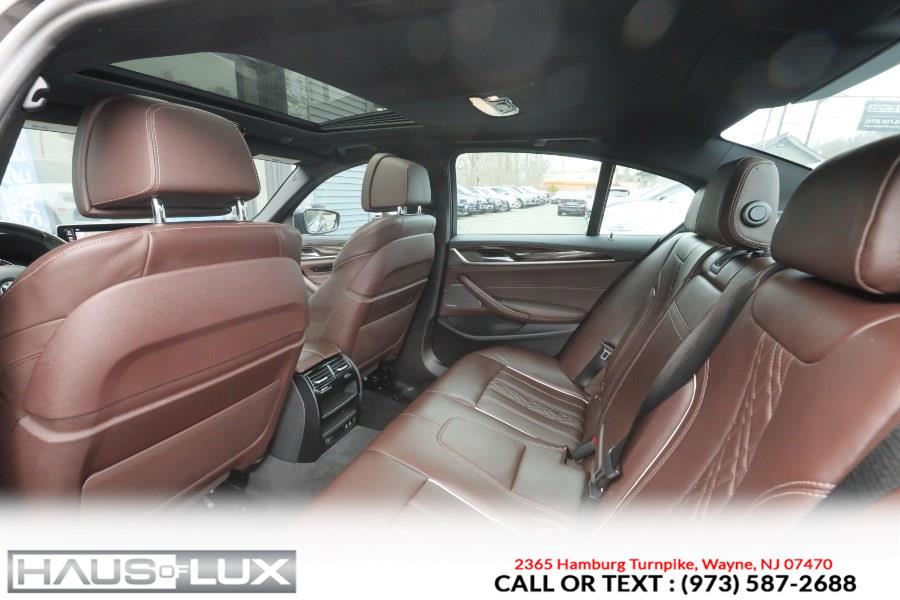 2022 BMW 5-Series 540i xDrive Sedan photo