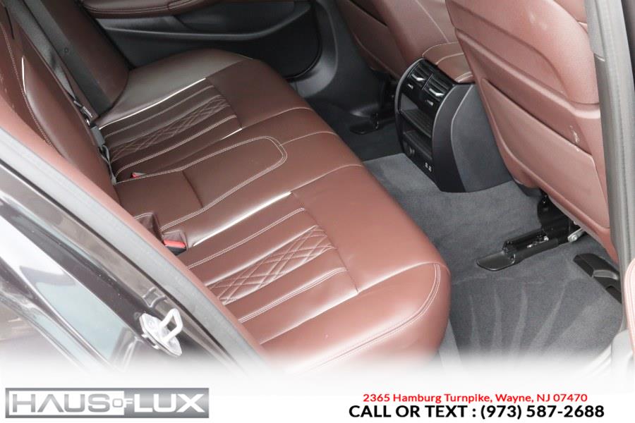 2022 BMW 5-Series 540i xDrive Sedan photo