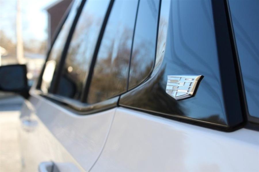2023 Cadillac Escalade AWD V-Series photo