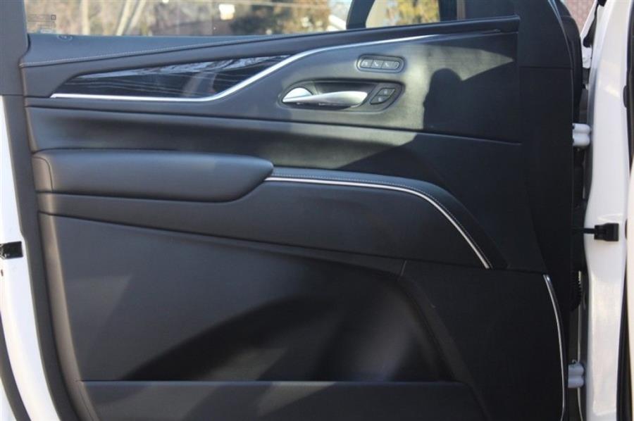 2023 Cadillac Escalade AWD V-Series photo