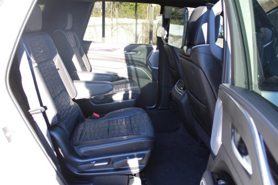2023 Cadillac Escalade AWD V-Series photo