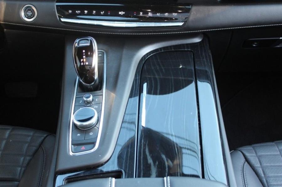 2023 Cadillac Escalade AWD V-Series photo