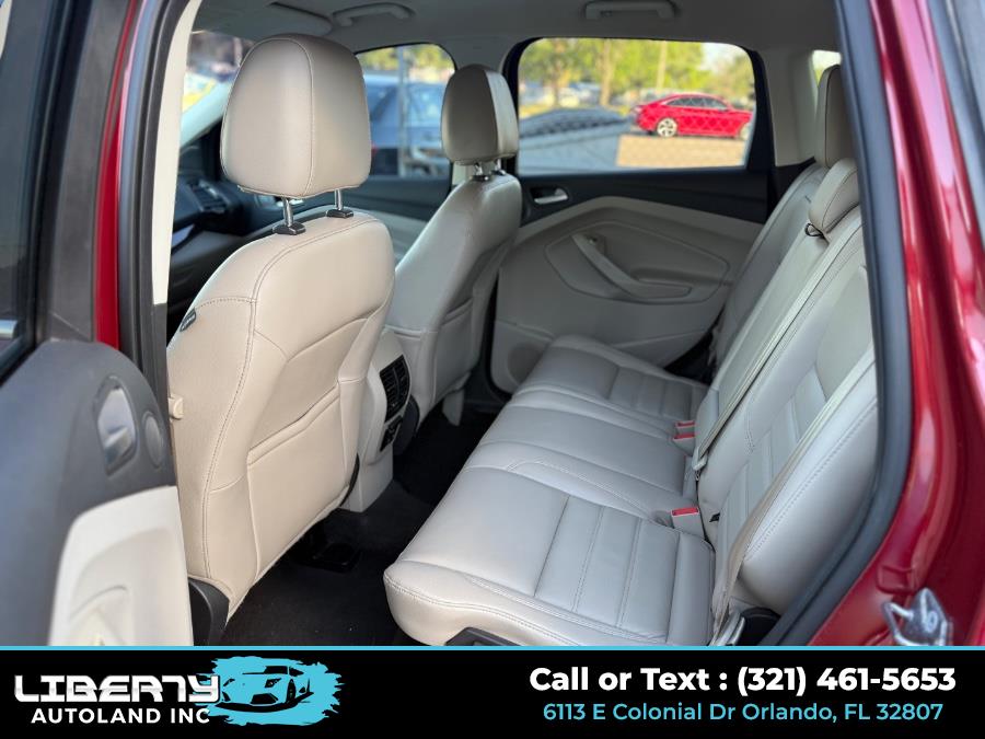 2017 Ford Escape Titanium FWD photo