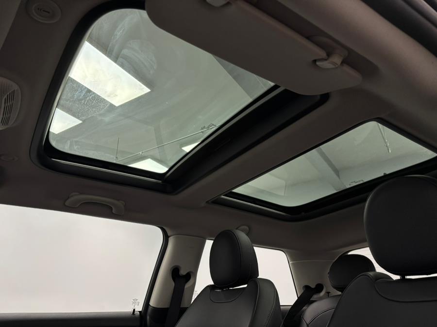 2019 MINI Cooper Hardtop Cooper S FWD photo