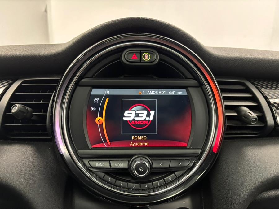 2019 MINI Cooper Hardtop Cooper S FWD photo
