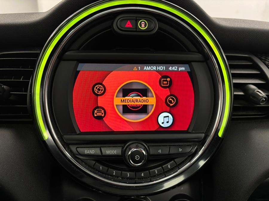 2019 MINI Cooper Hardtop Cooper S FWD photo