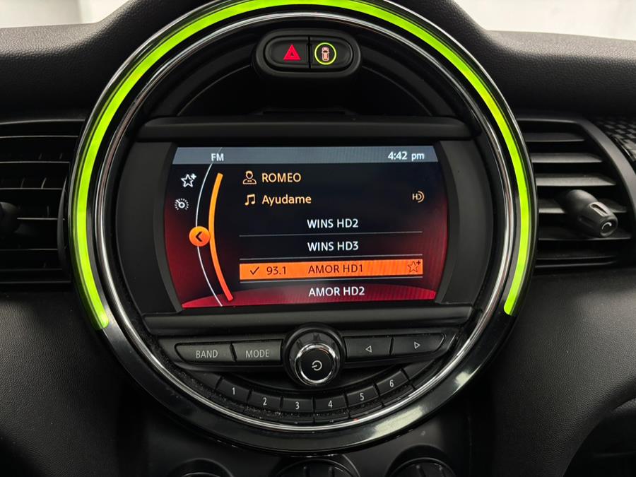 2019 MINI Cooper Hardtop Cooper S FWD photo