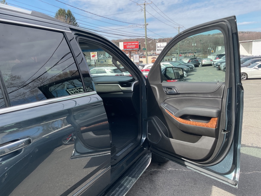 2019 Chevrolet Tahoe 4WD 4dr Premier photo