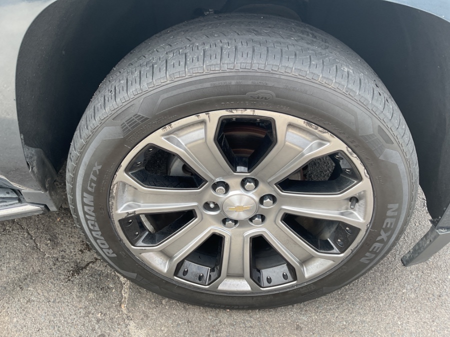 2019 Chevrolet Tahoe 4WD 4dr Premier photo