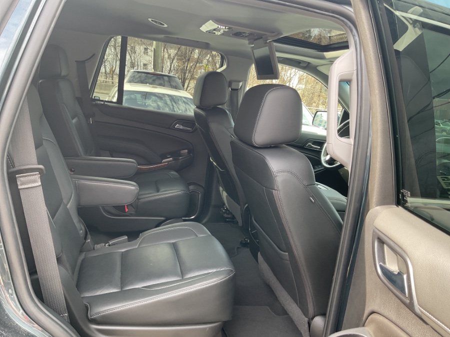 2019 Chevrolet Tahoe 4WD 4dr Premier photo