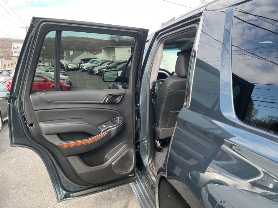 2019 Chevrolet Tahoe 4WD 4dr Premier photo