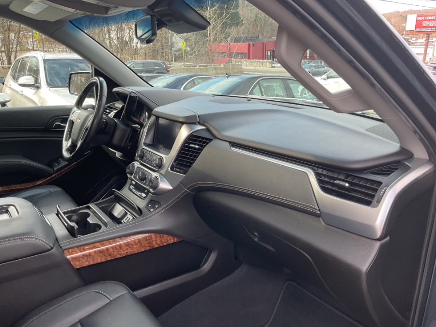 2019 Chevrolet Tahoe 4WD 4dr Premier photo