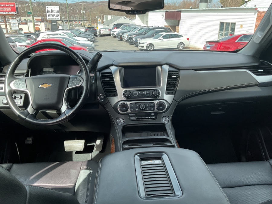 2019 Chevrolet Tahoe 4WD 4dr Premier photo