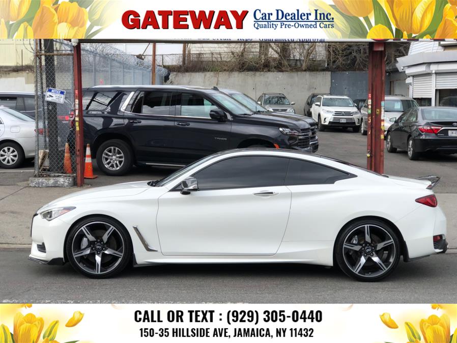 2018 Infiniti Q60 3.0t LUXE RWD photo