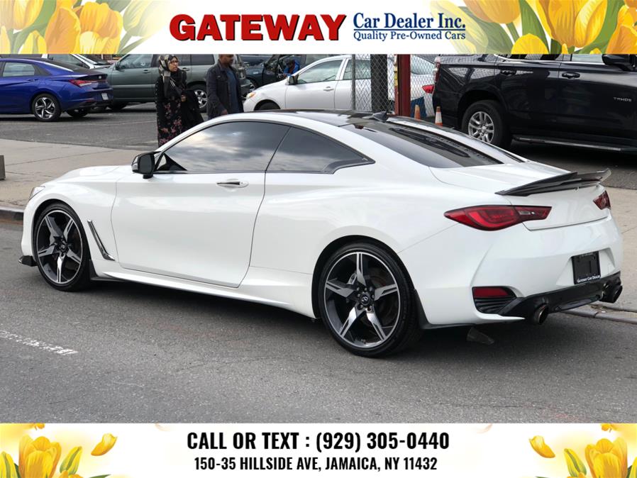 2018 Infiniti Q60 3.0t LUXE RWD photo
