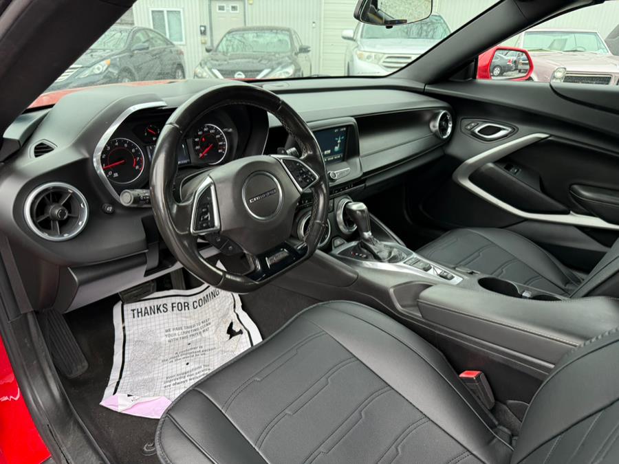 2017 Chevrolet Camaro 2dr Conv 1LT photo