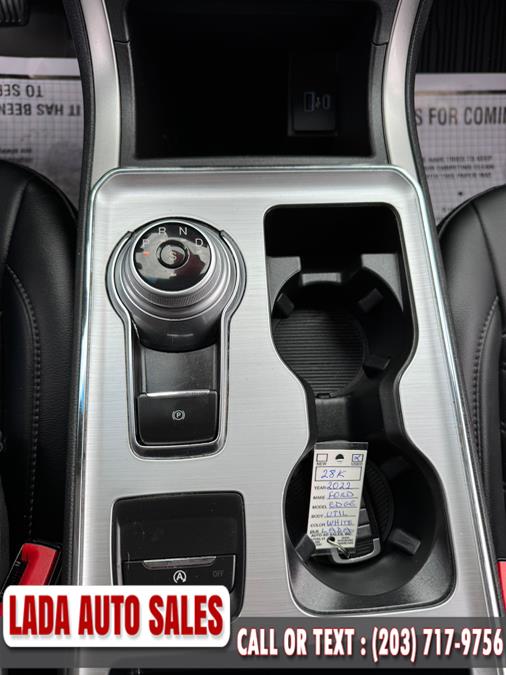 2022 Ford Edge SEL AWD photo